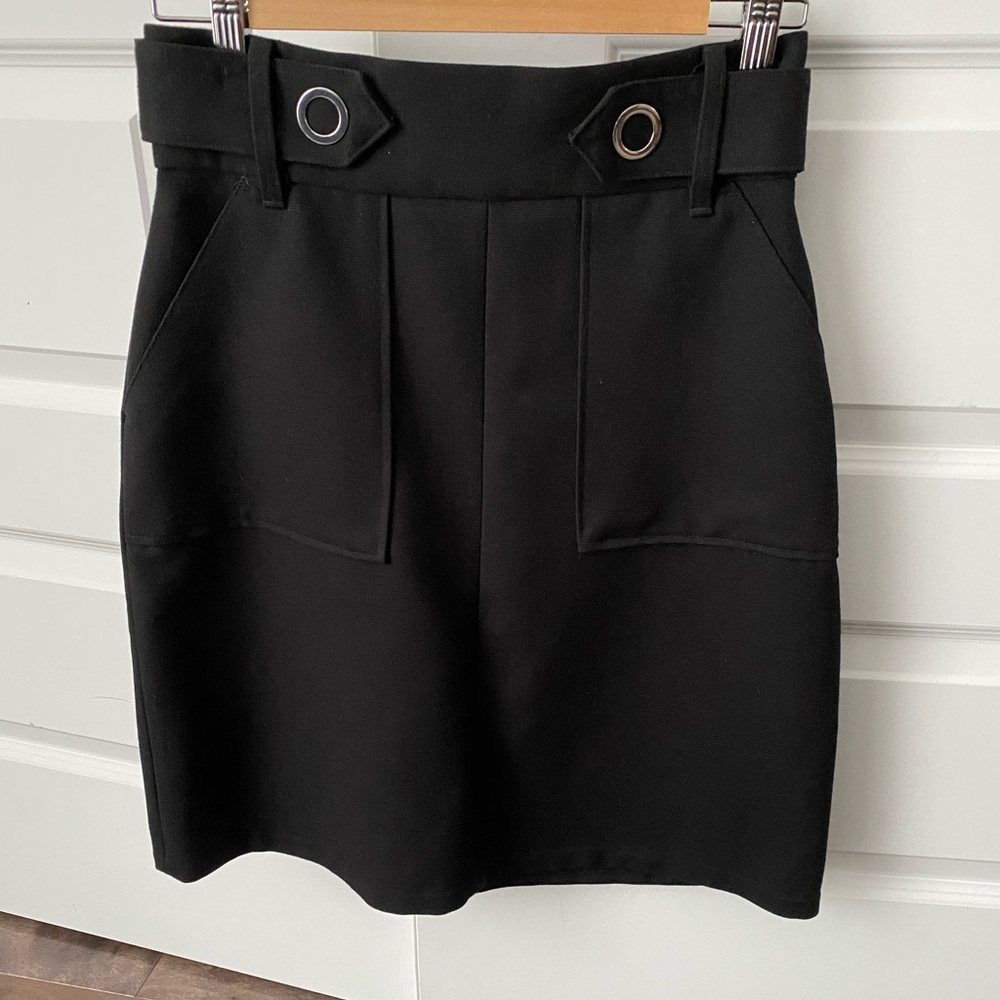 Black H&M skirt